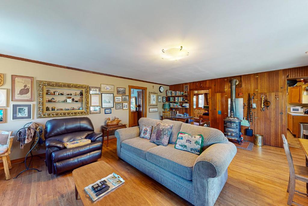 Faraway Cabin photo 1