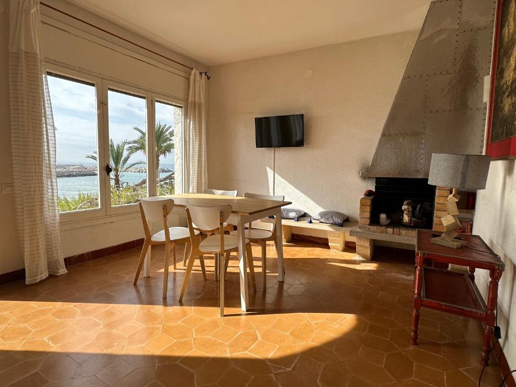 Apartment ROC SANT GAÏTA - SEAFRONT View - PORT AVENTURA photo 4