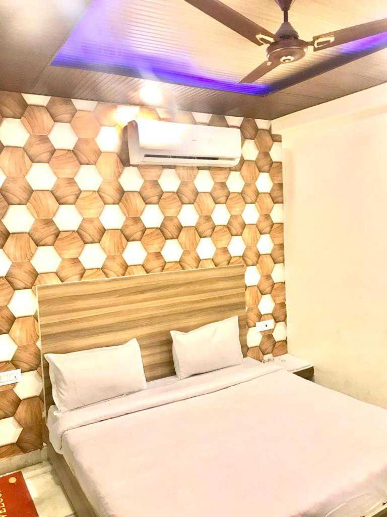 OYO Flagship 80584 Hotel Anand photo 1