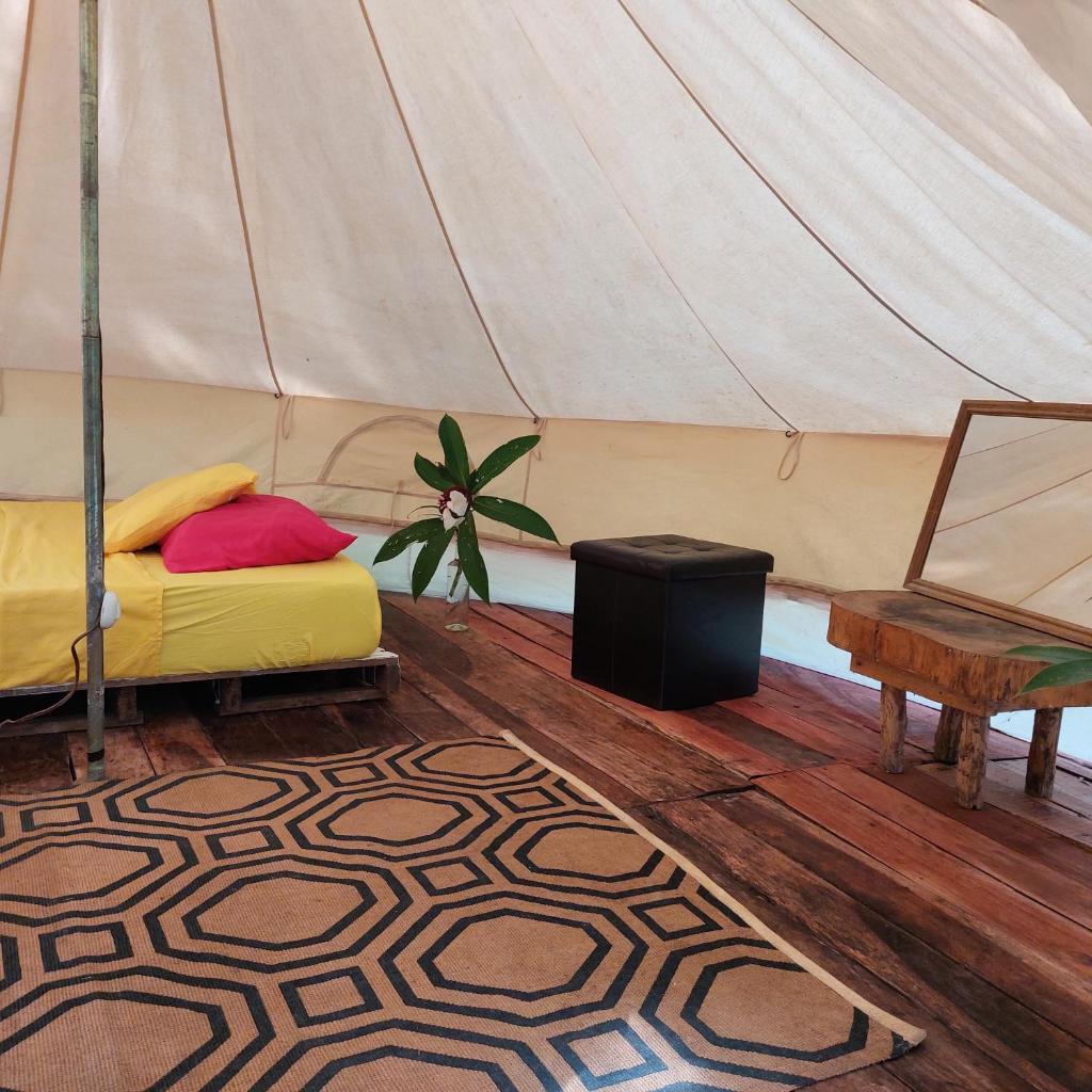 Tent pelican photo 1