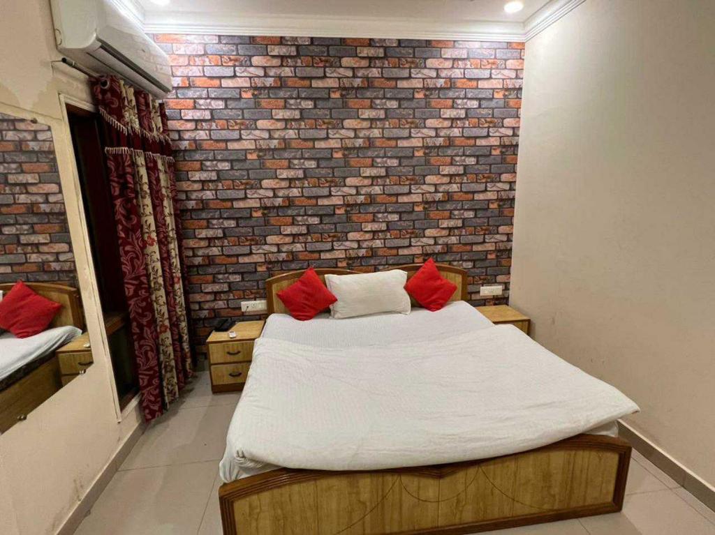OYO Flagship 80584 Hotel Anand photo 2