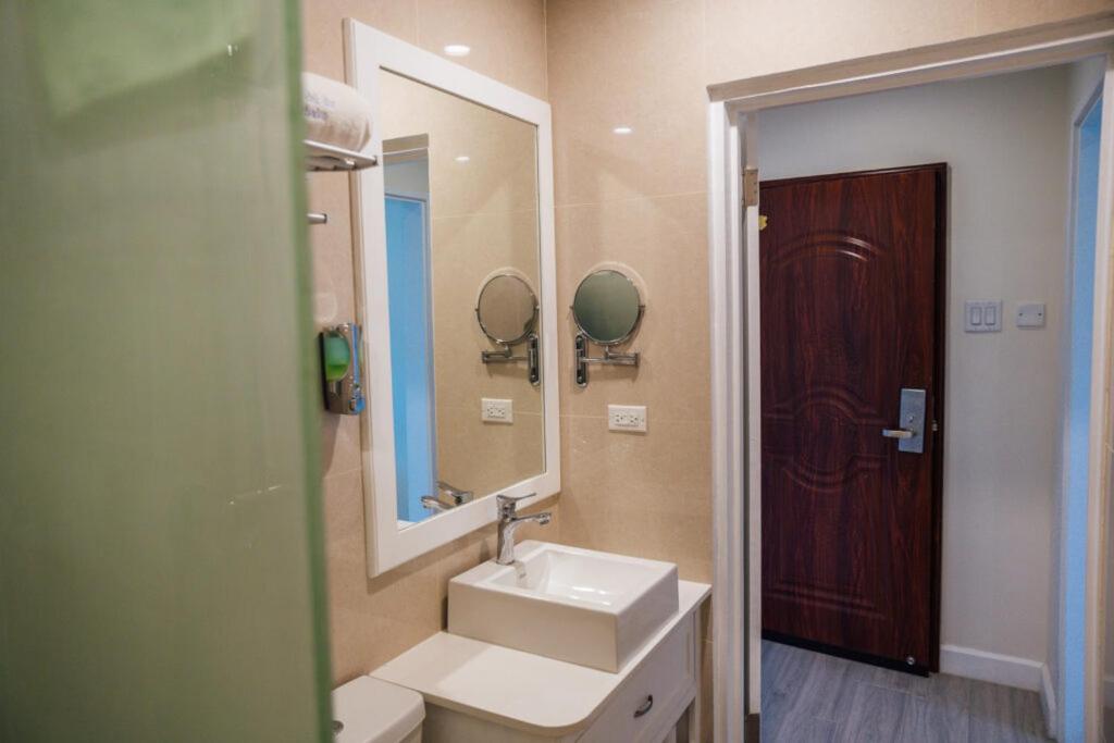Maxwell Del Mar Hotel photo 4