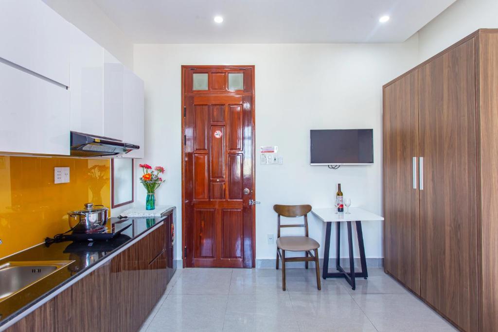 OYO 320 Le House Hotel and Studio