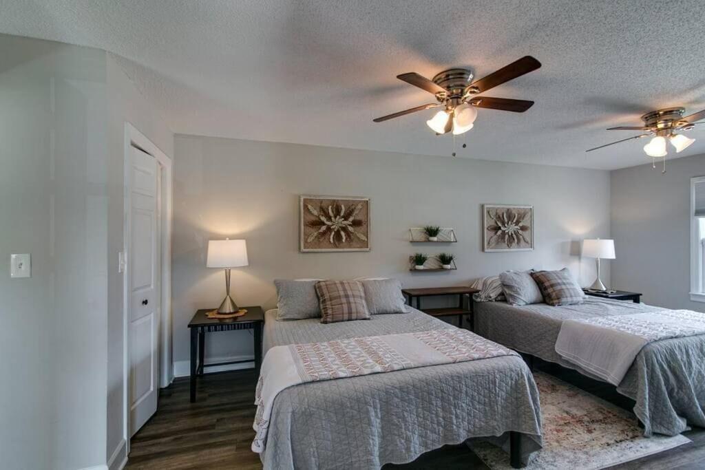 The Residence At Hilltop Acres - Clarksville, Tn photo 2