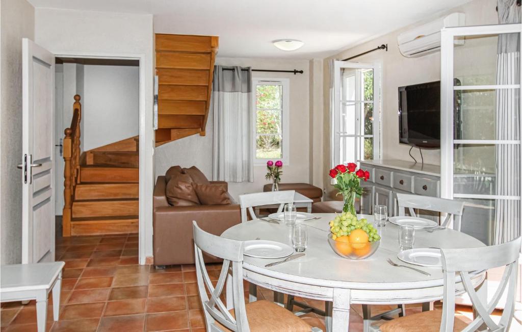 Nice Home In Callian With Outdoor Swimming Pool, Wifi And 3 Bedrooms photo 4