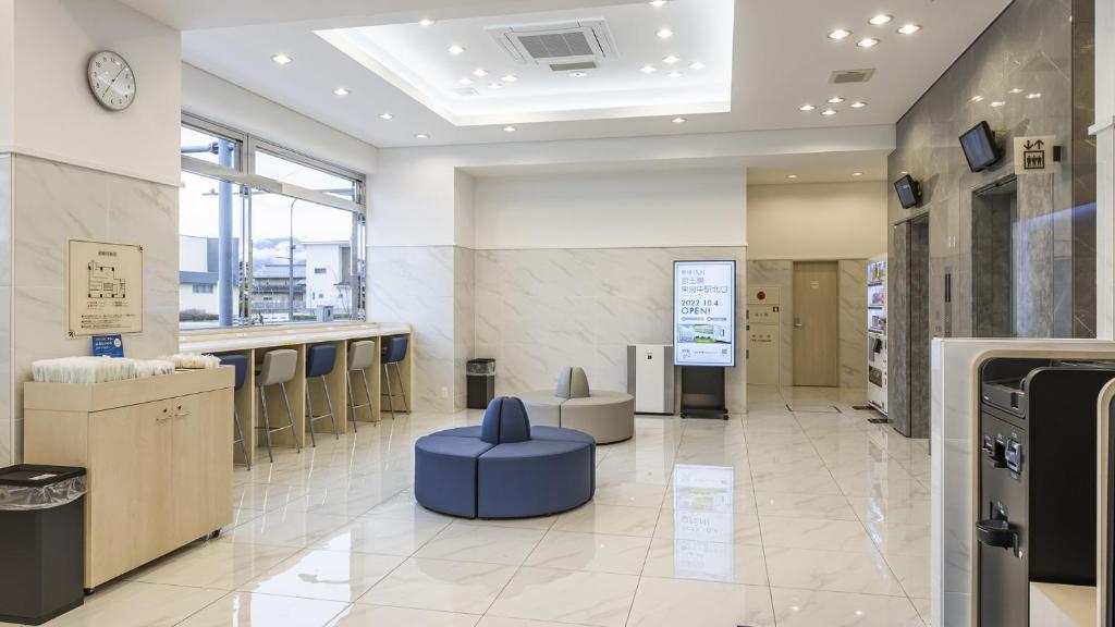 Toyoko Inn Nagano-eki Higashi-guchi photo 2
