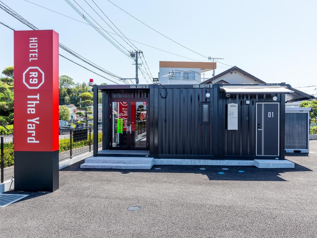 HOTEL R9 The Yard Izumi photo 2
