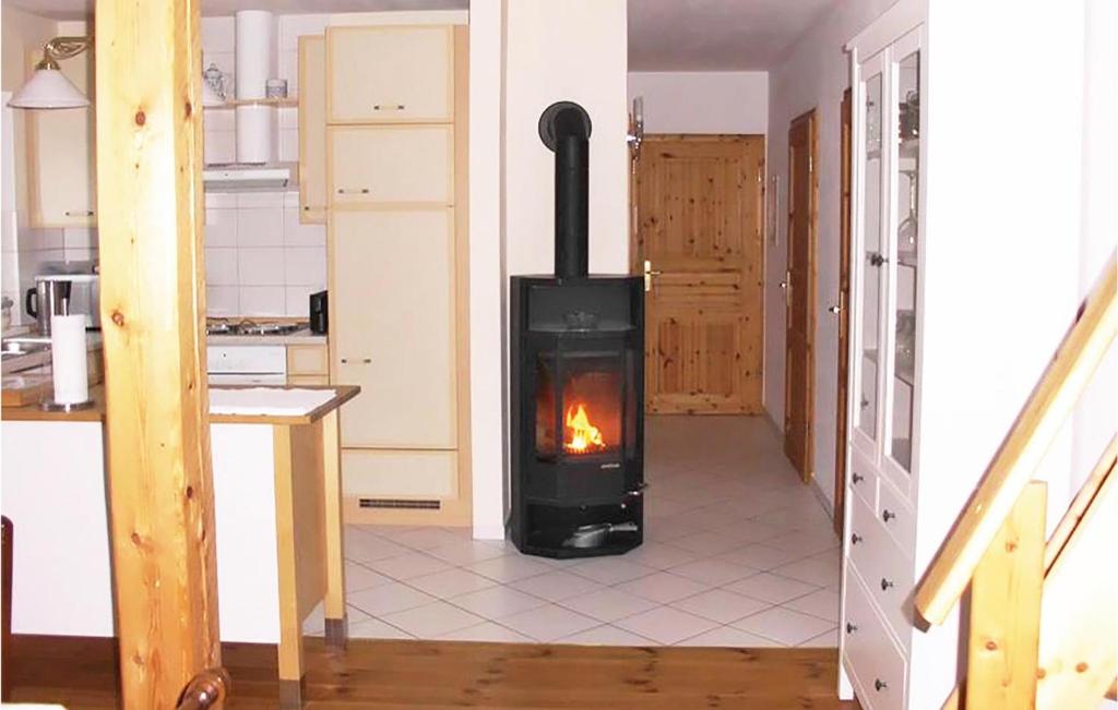 Amazing Apartment In Altenmedingen With 2 Bedrooms And Wifi photo 2