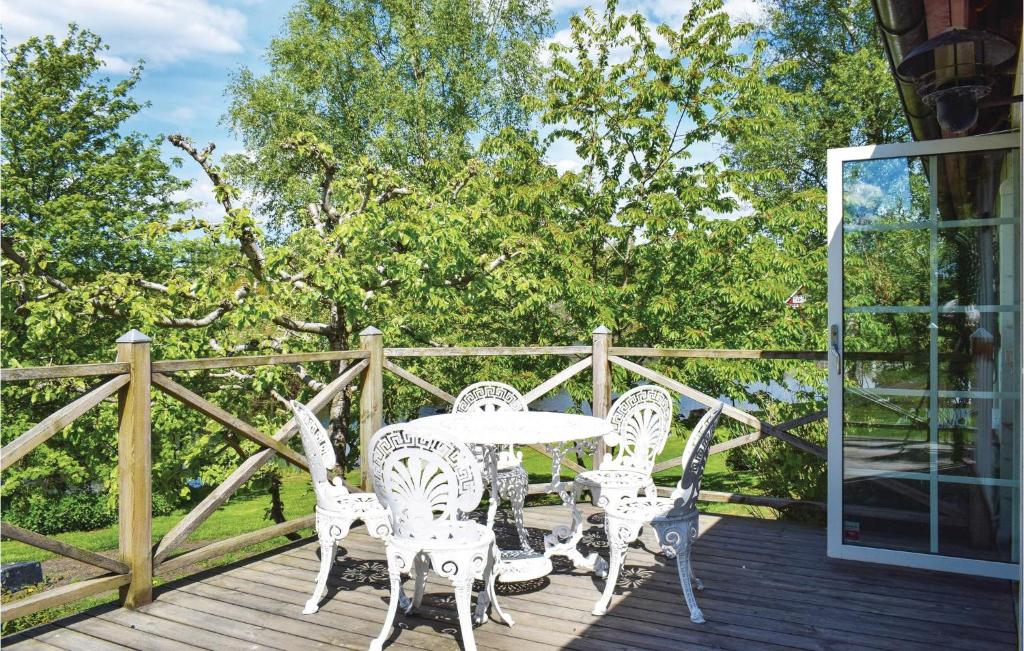 Nice Home In Munka-ljungby With 1 Bedrooms And Wifi photo 1