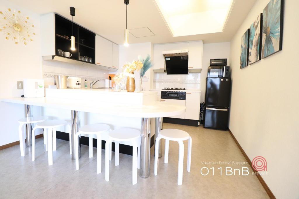 NK BLD3F Sapporo 3LDK 3BR 1 floor 1 room photo 4