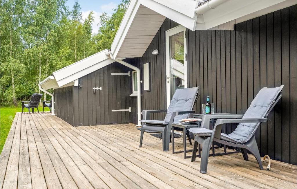 Amazing Home In Fllenslev With 3 Bedrooms And Wifi photo 2