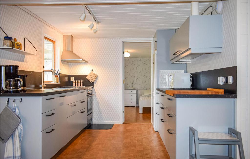 Awesome home in Bolms with 3 Bedrooms and WiFi photo 3