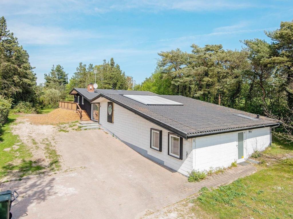 10 person holiday home in Knebel photo 1