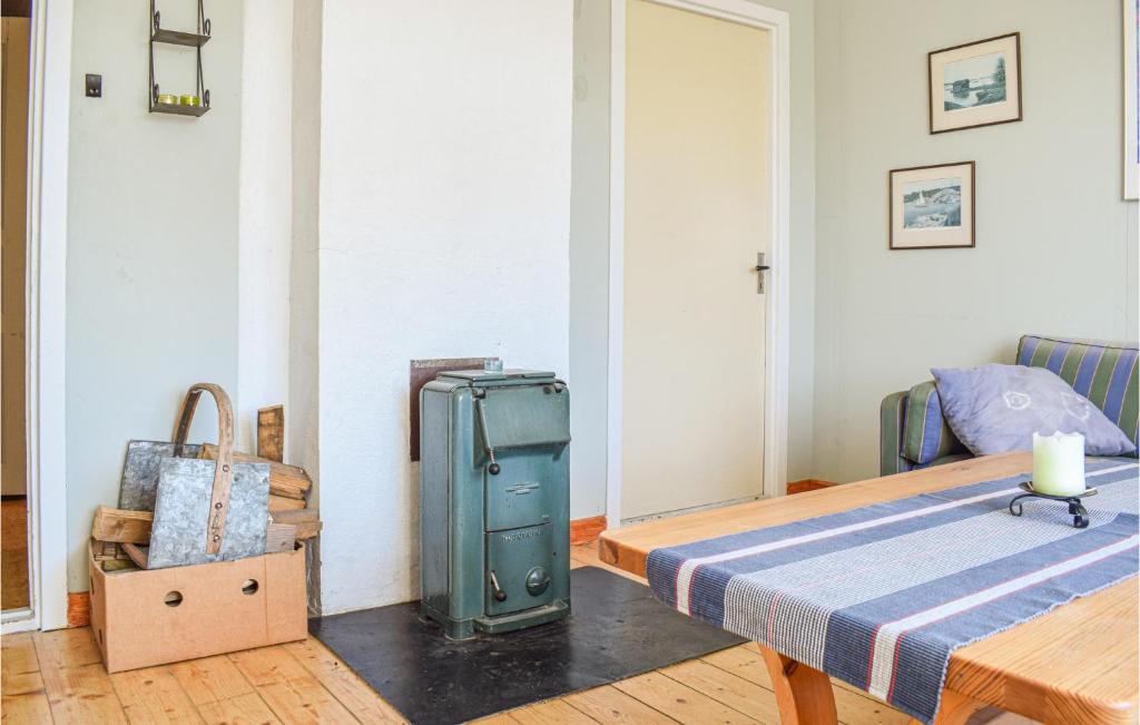 Beautiful Apartment In Holmsj With 2 Bedrooms photo 2