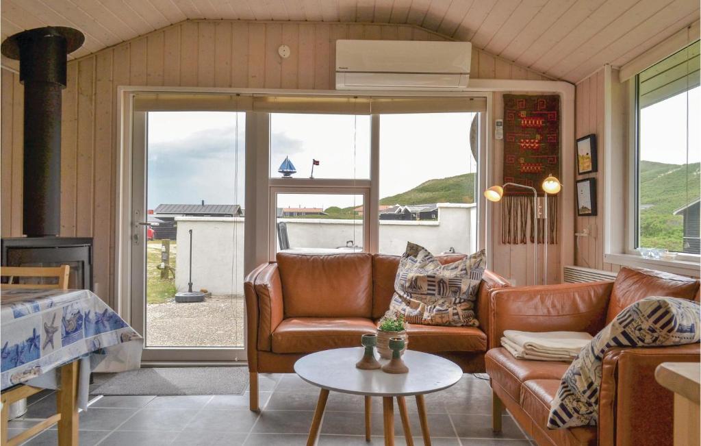 Nice Home In Hvide Sande With 2 Bedrooms, Sauna And Wifi photo 1