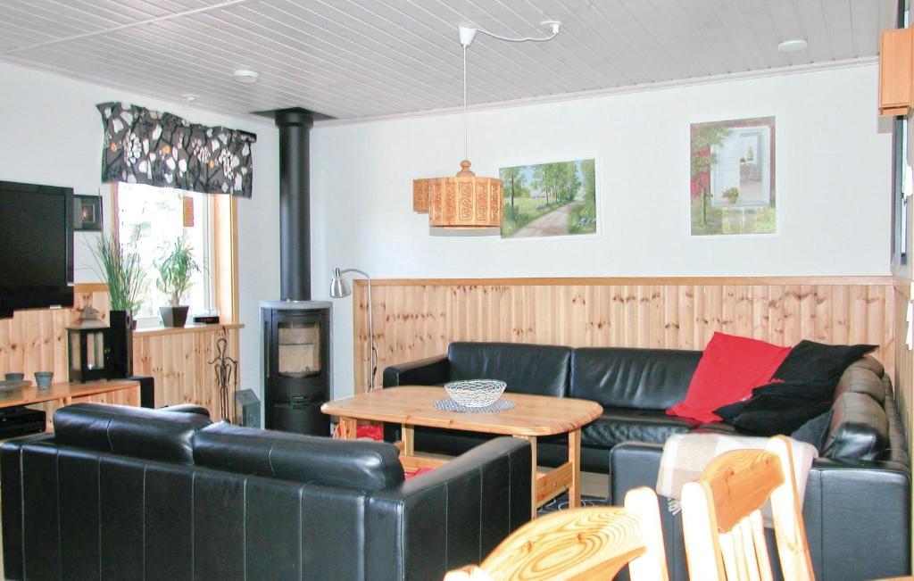 Nice Home In Slen With 5 Bedrooms And Sauna photo 1