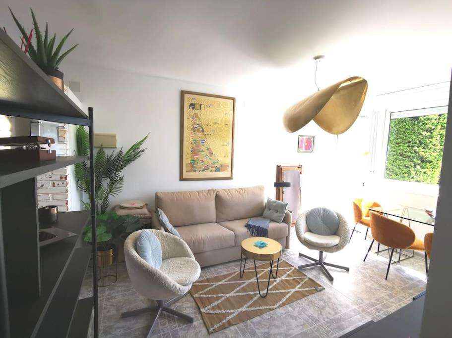 La Perla, Bungalow en recinto privado.