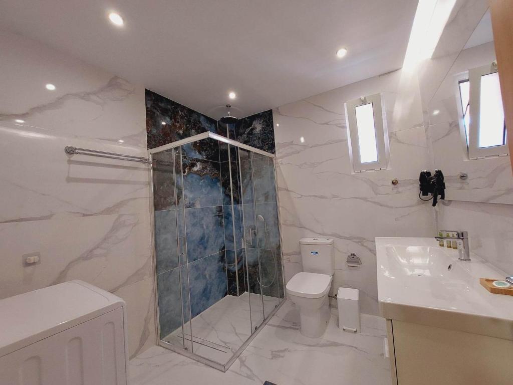 Sapphire home photo 2
