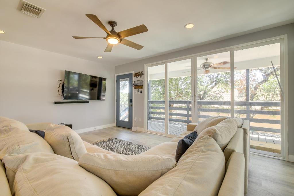 Pet-Friendly Lago Vista Vacation Rental! photo 3