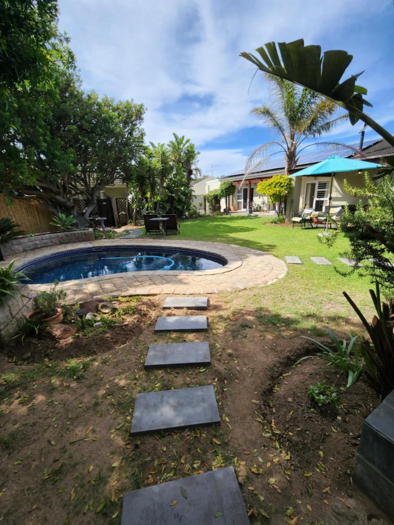 Jenvey House Selfcatering Apartments & BnB