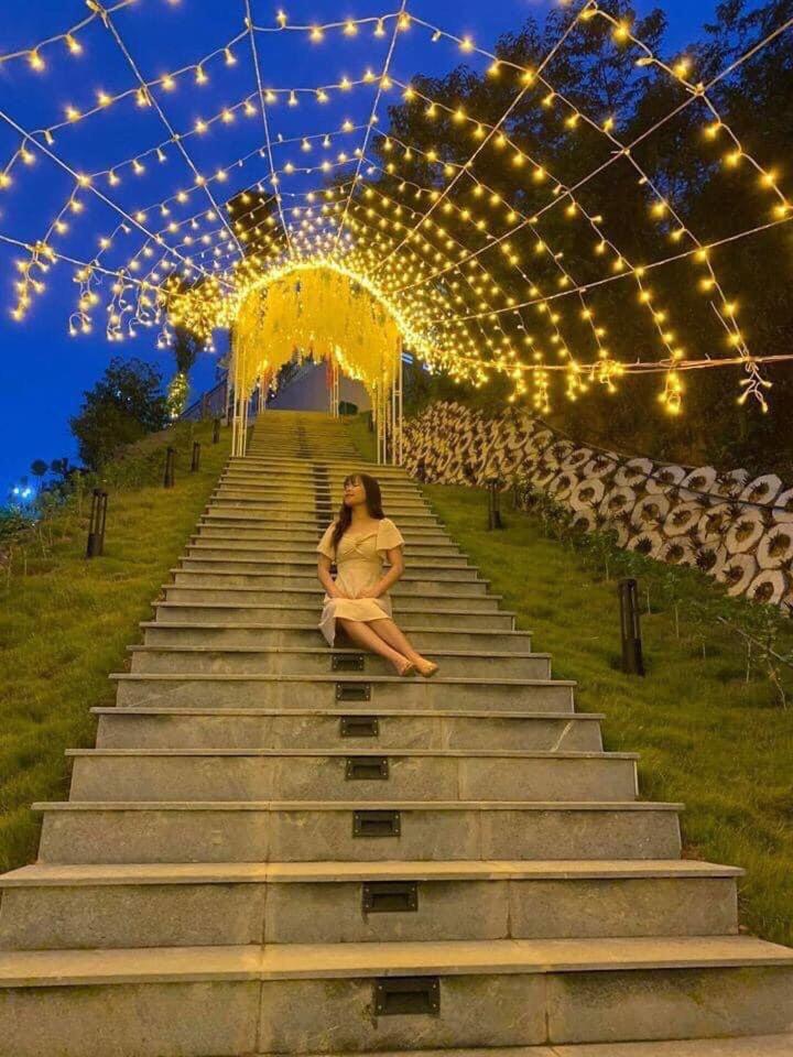 Sun Village Resort Hòa Bình