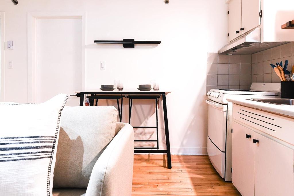 Amazing Location in Old Quebec - 1br Condo photo 4