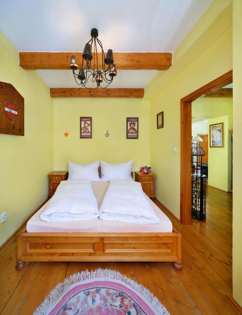 Hotel Praha Room Type - Three-Bedroom Apartment