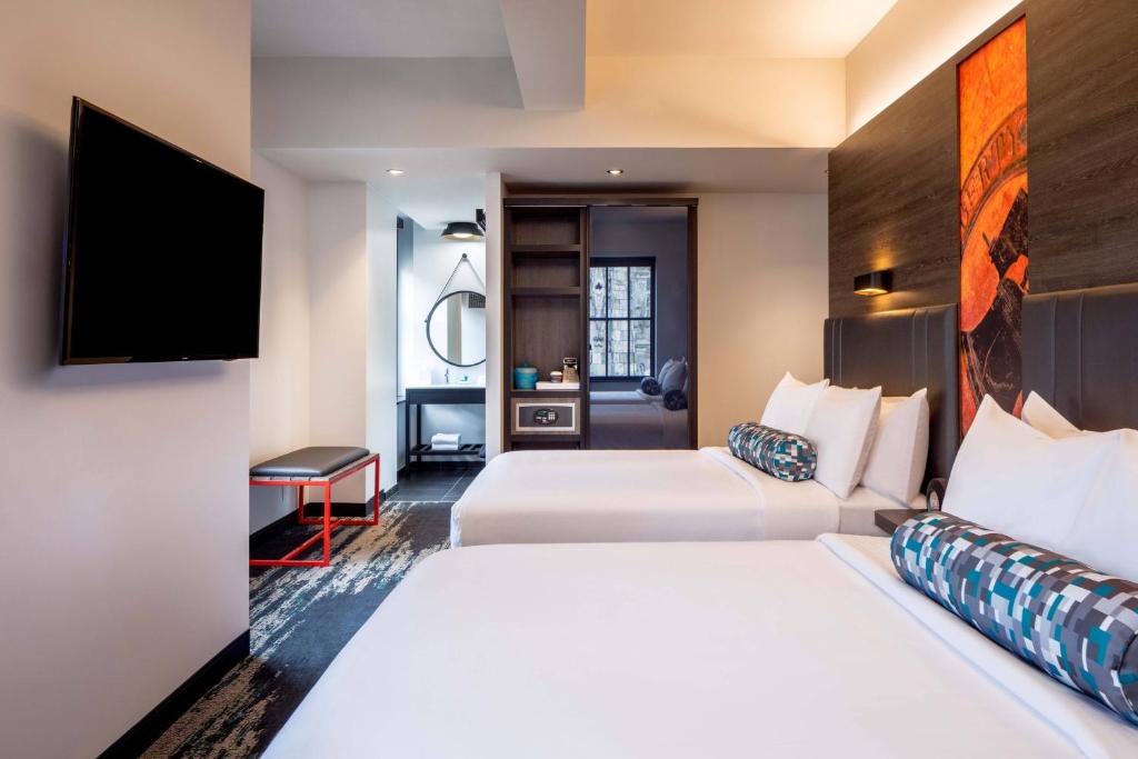 Aloft Philadelphia Downtown photo 4