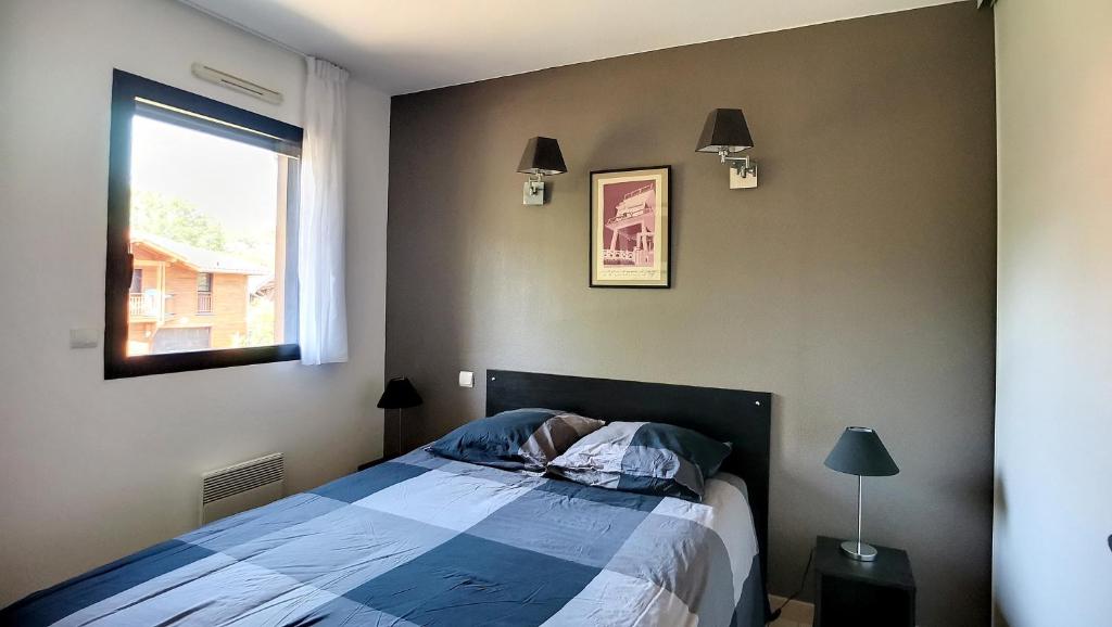 Beau T2 dans résidence avec piscine et jardins photo 2