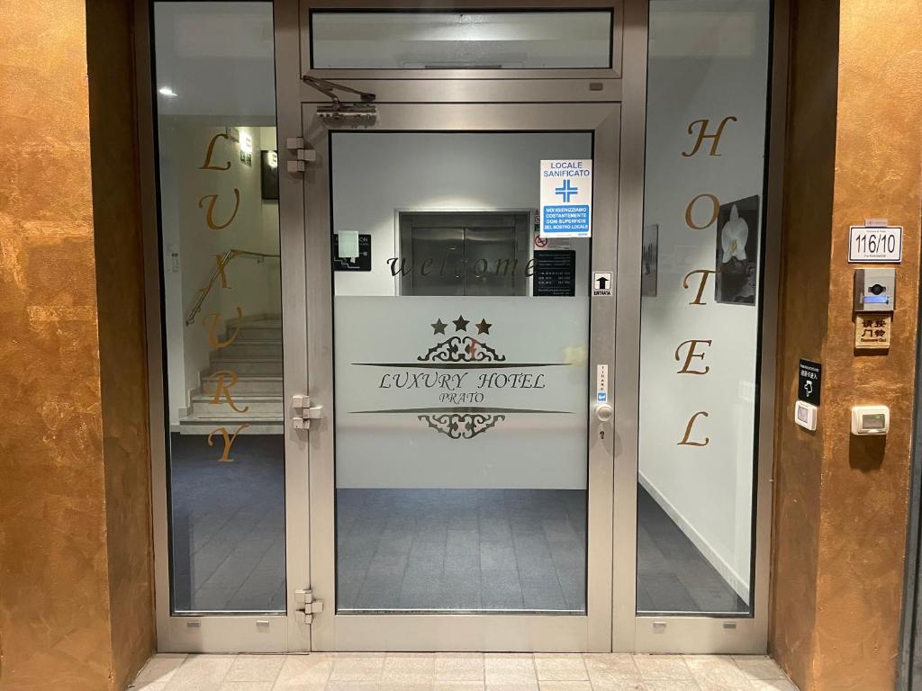 HotelLuxuryPrato photo 3