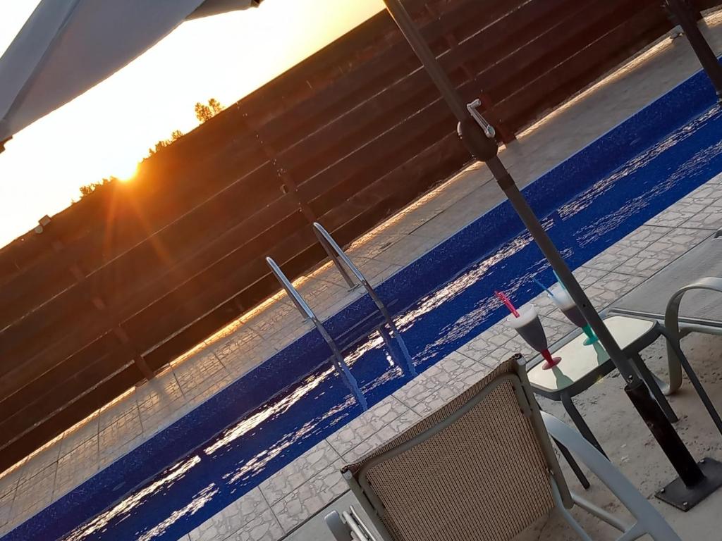 Sunset Villa photo 4