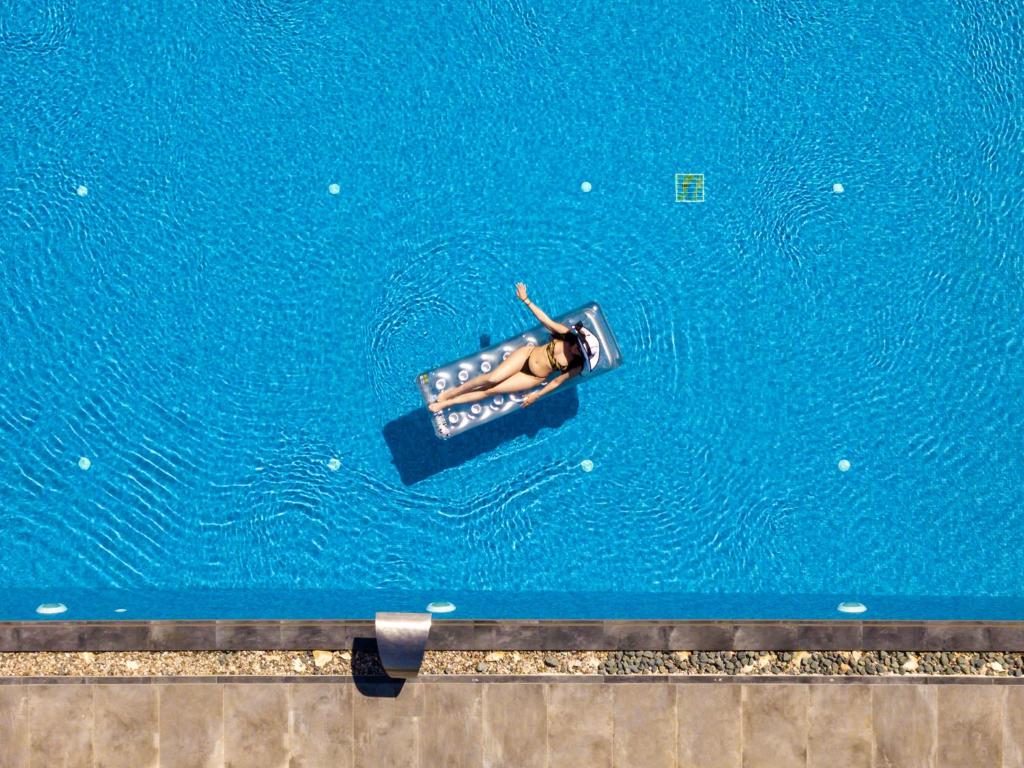 Aliv stone suites & spa photo 4