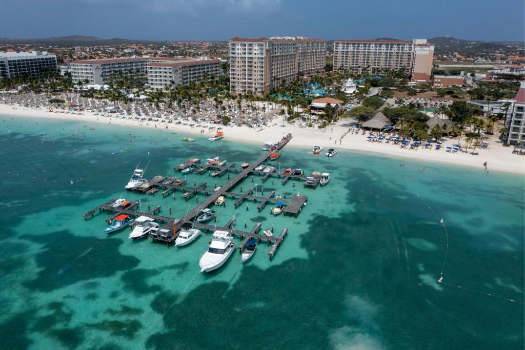 Marriott's Aruba Surf Club photo 1