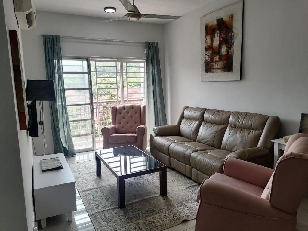 House of Arts Condostay @ Saujana Aster photo 1