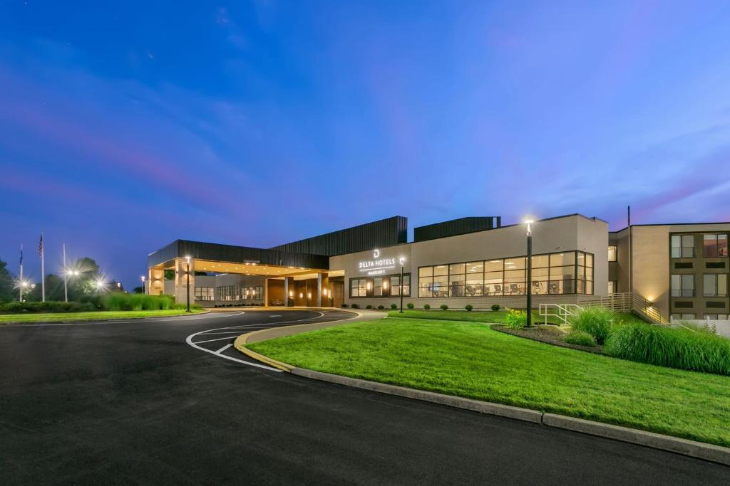 Delta Hotels by Marriott Allentown Lehigh Valley photo 1