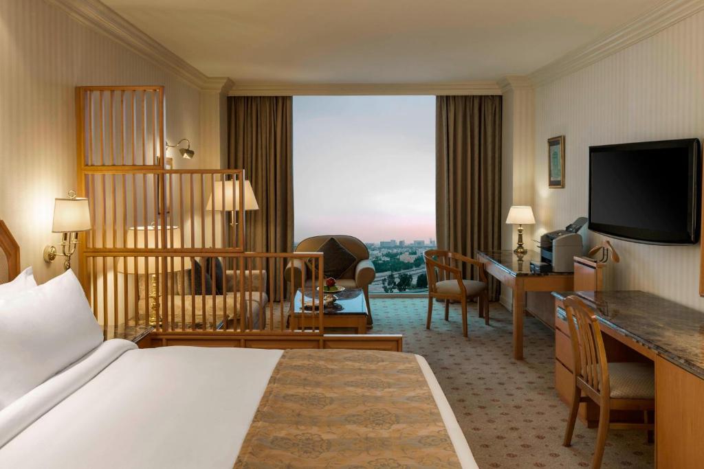 Sheraton Kuwait, a Luxury Collection Hotel, Kuwait City photo 3