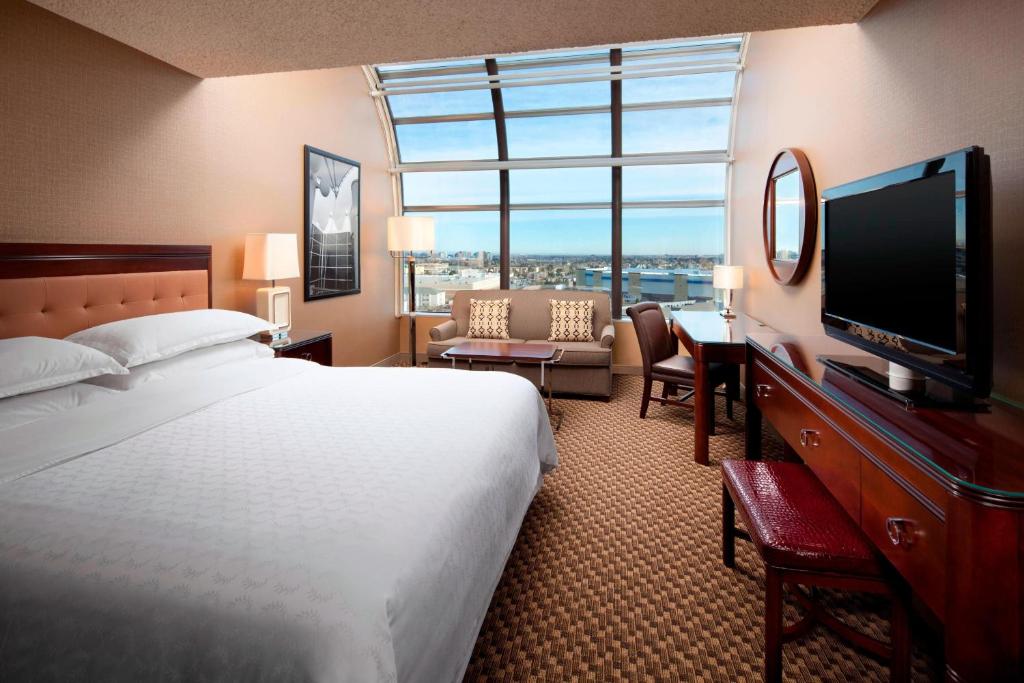 Sheraton Denver Tech Center Hotel image