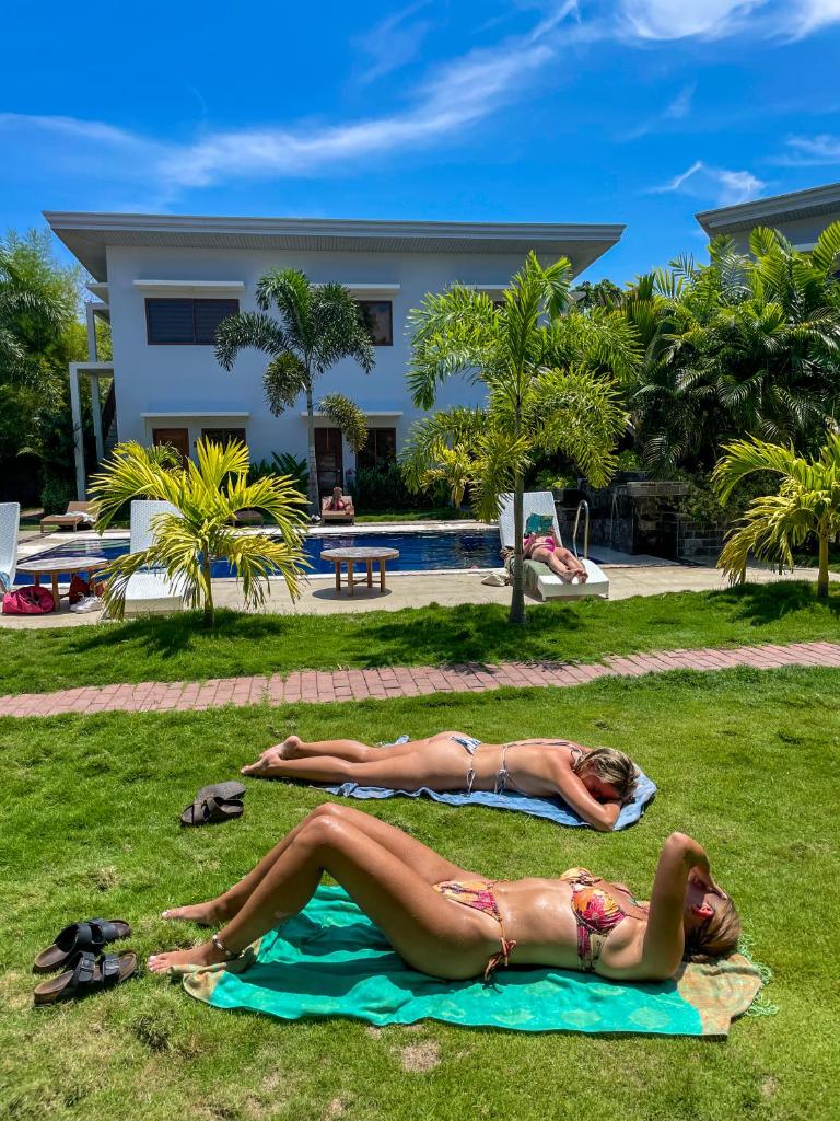 Red Picnic Hostel photo 3