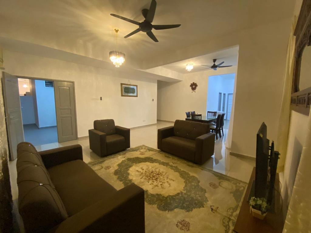 Alea Homestay Taman Tasik Utama MiTC photo 3