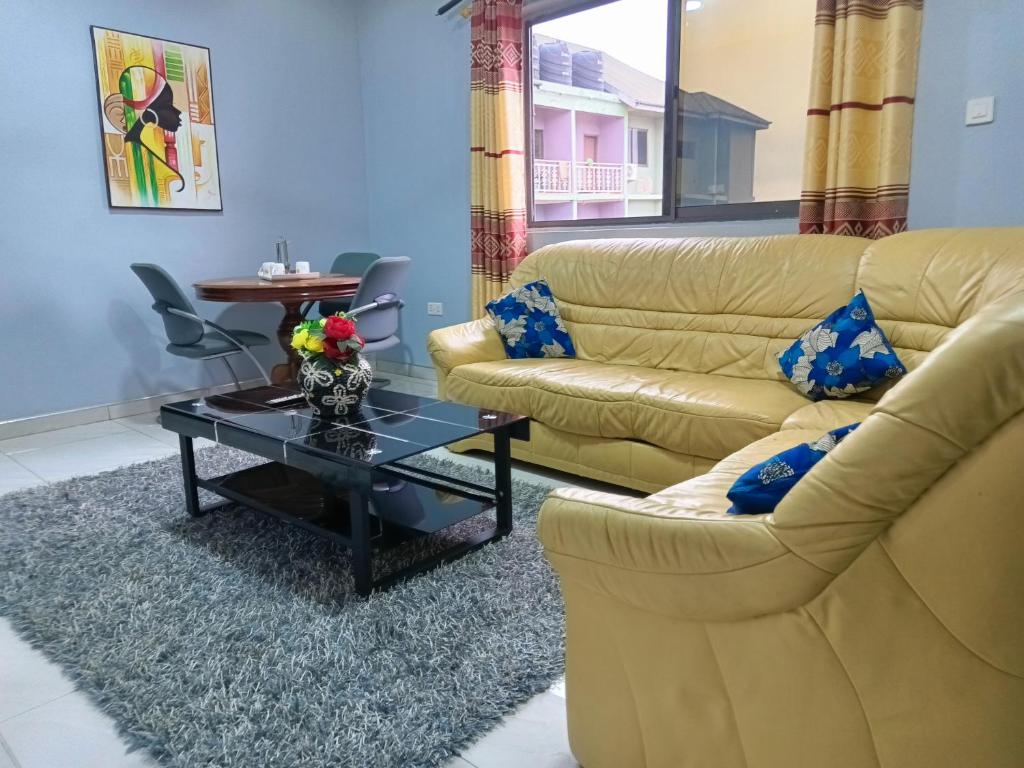 Indigo cottage and Apartment photo 1