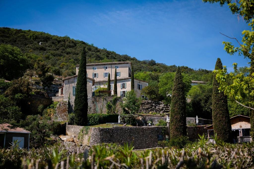 Domaine de Bagard - Village de gîtes - nature et authenticité