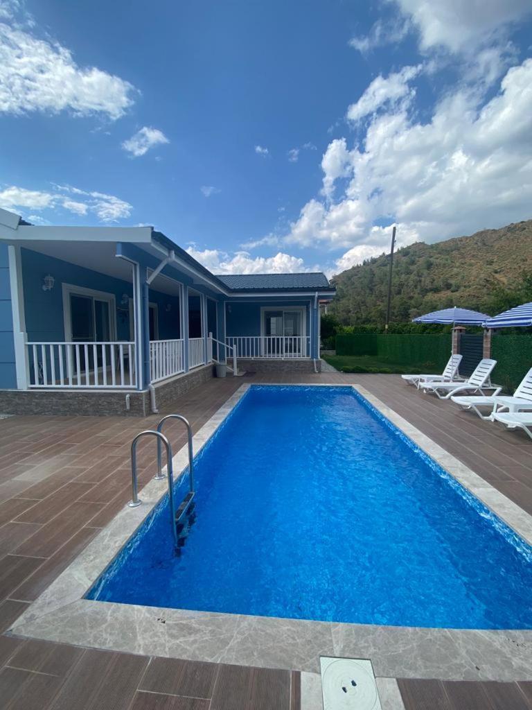Villa Myra photo 4