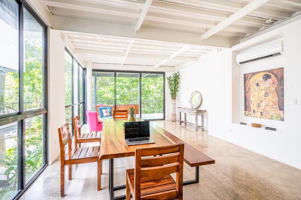 Surf Beachvilla Santa Teresa - walk-to-beach, huge yoga decks, 135 qm2 photo 3