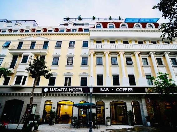 Lucasta Ha Long Hotel