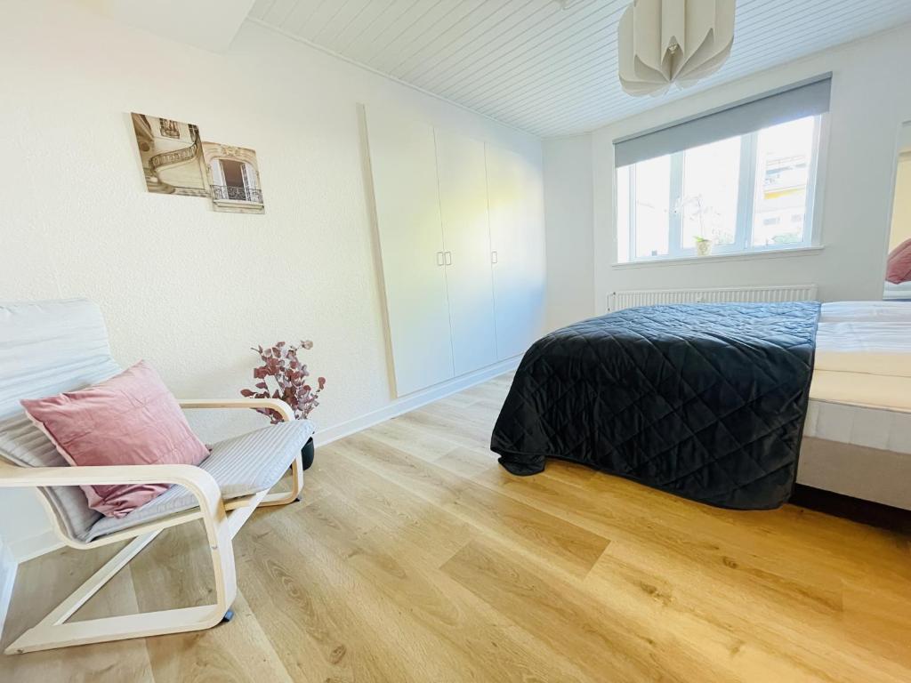 aday - Charming apartment in the pedestrian street of Frederikshavn photo 2