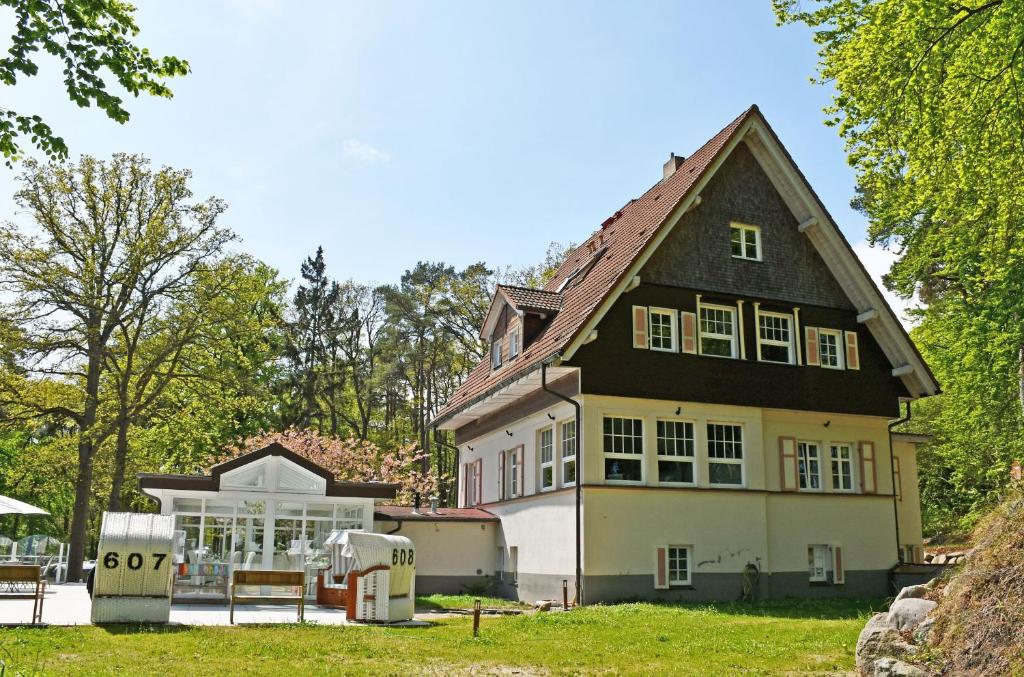 naturnahes Strandhotel mit direkter Ostseelage photo 2