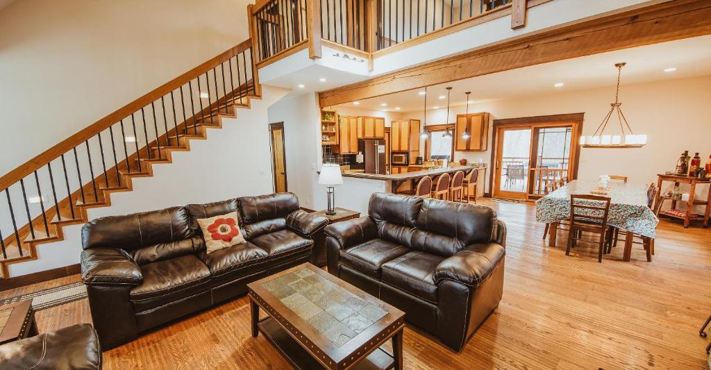 Big Sky Cabin photo 1