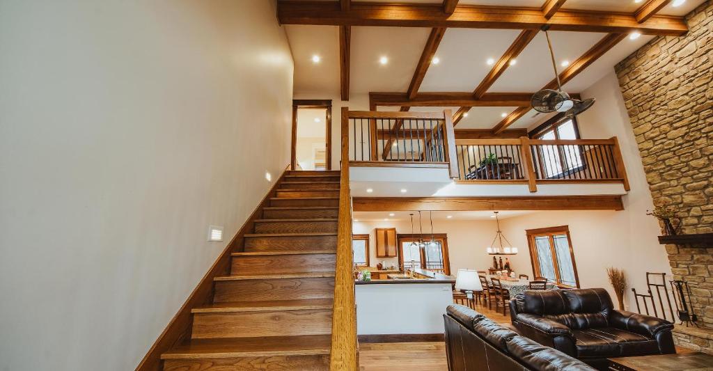 Big Sky Cabin photo 3