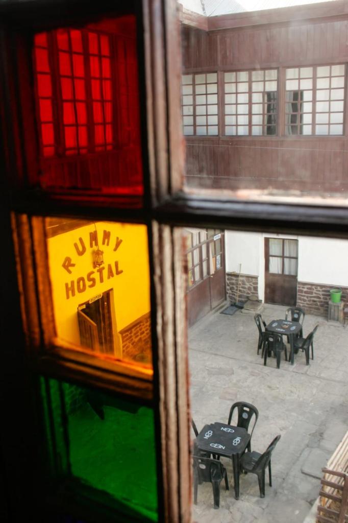 Rummy Hostal photo 2