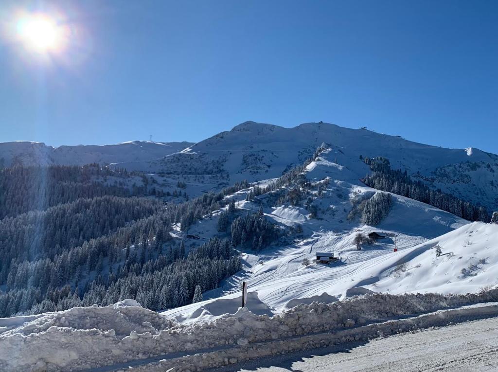 Samoens 1600, ski au pied photo 3